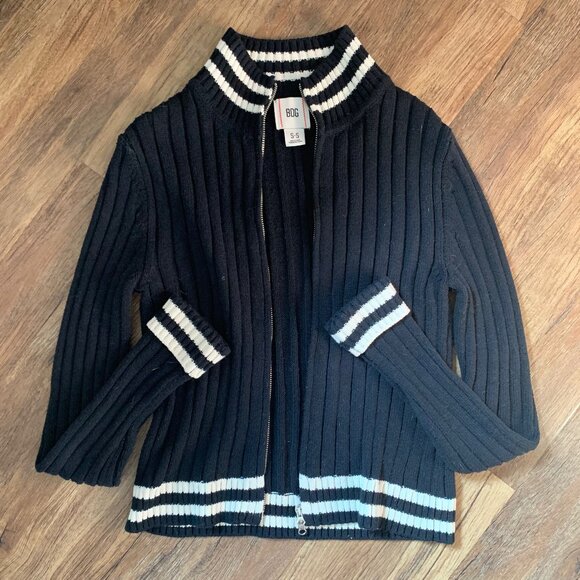 Urban Outfitters Knit Sweater - Picture 1 of 3